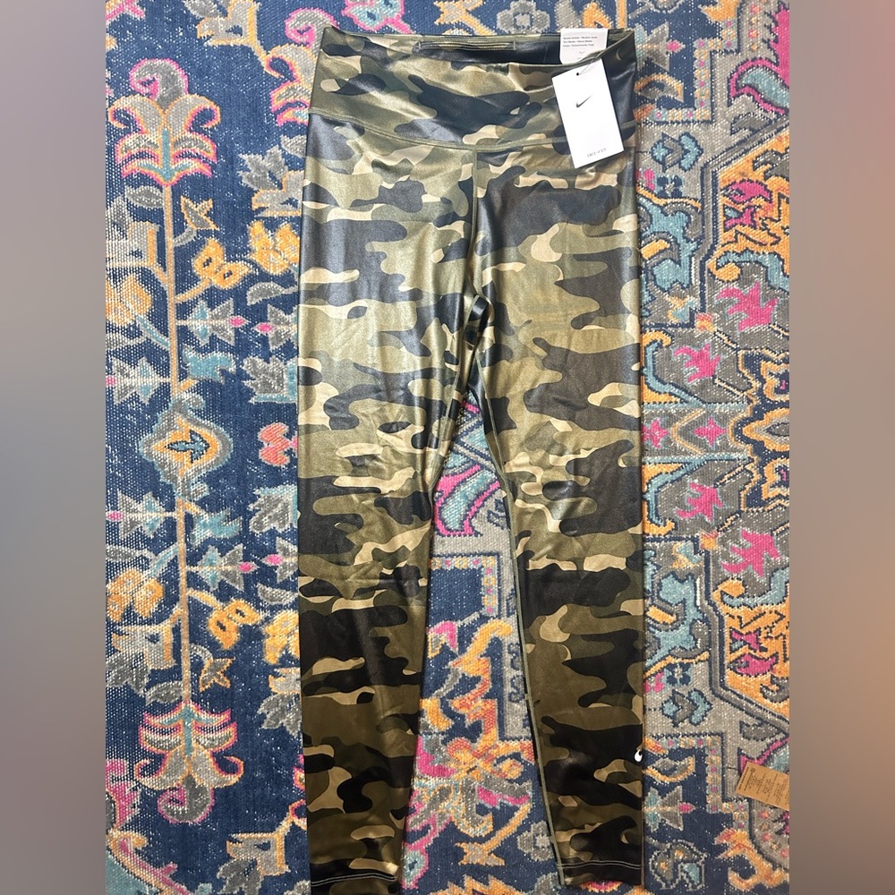 Nike Dri Fit Camouflage Leggings NWT